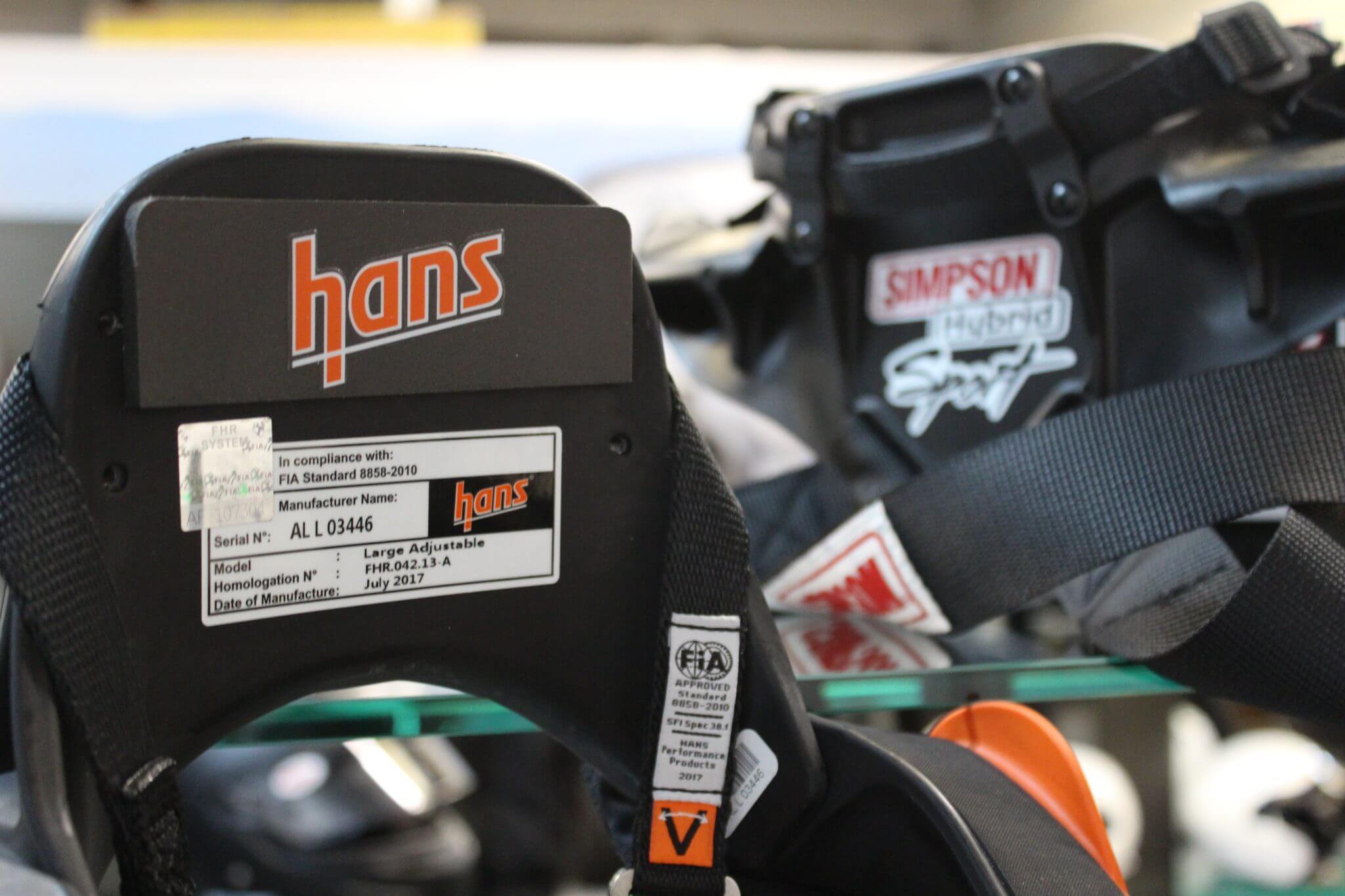 Hans Adjustable Rake HANS Device & Simpson Hybrid Sport Restraint – GSM Performance