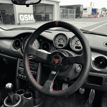 Perfect Sparco and OMP Steering Wheel Setup for Your Mini R53