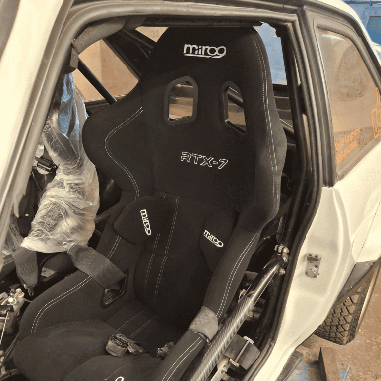 Mirco RTX-7 Seats Fitted in a Ford Escort Mk2